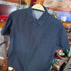 Airwalk Short Sleeve Button Up Shirt Black Geometric Print Small Skater Style